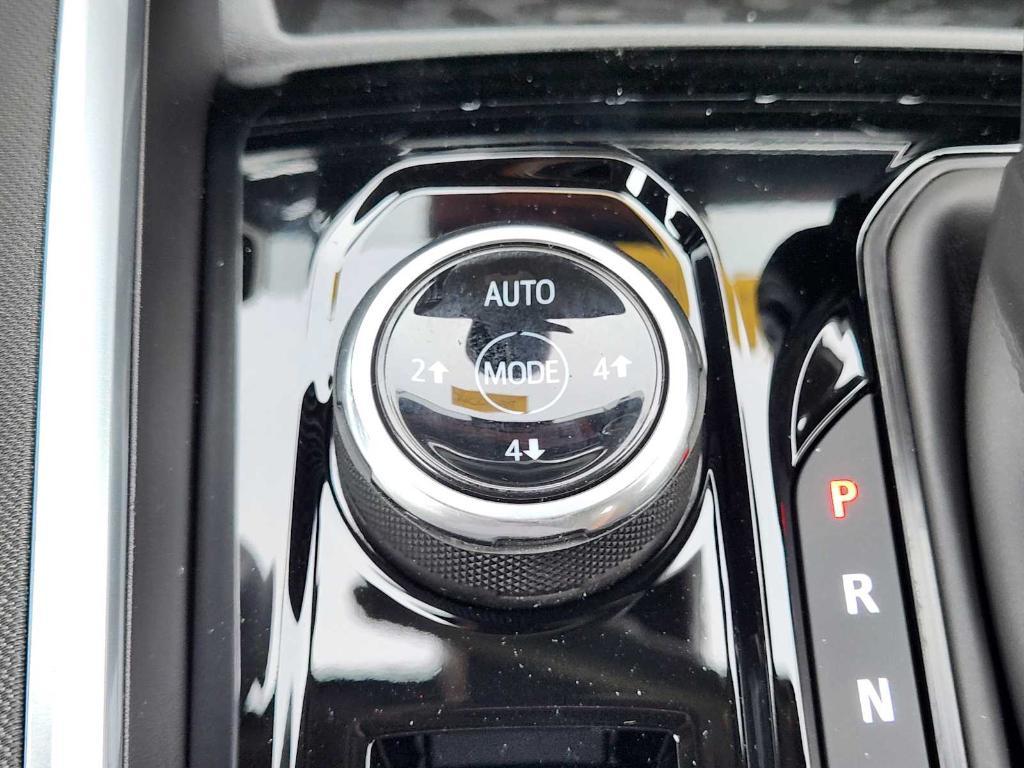 new 2026 Chevrolet Colorado car, priced at $45,610