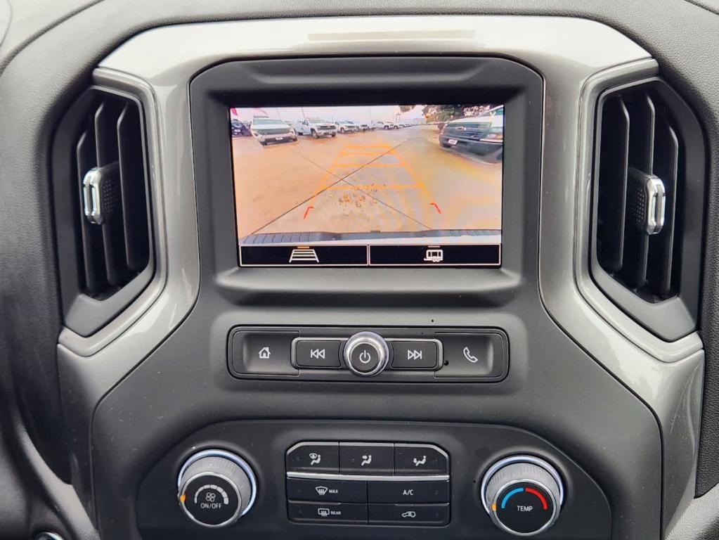 new 2024 Chevrolet Silverado 2500 car, priced at $50,920