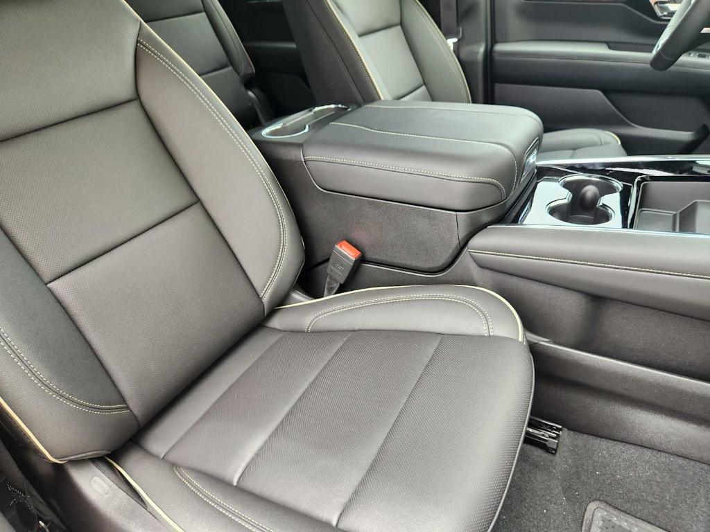 new 2025 Chevrolet Tahoe car, priced at $73,790
