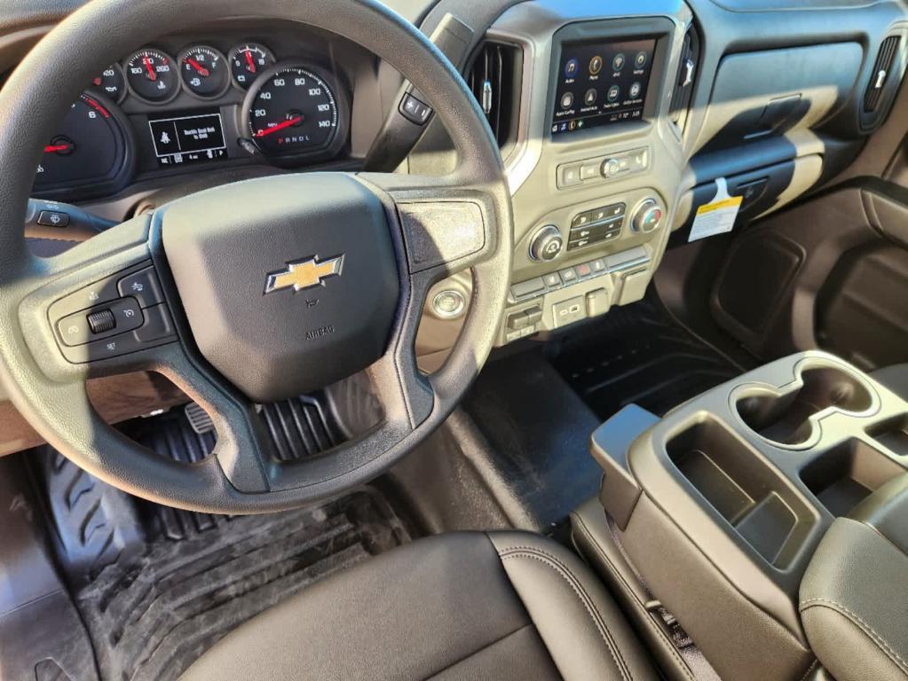 new 2024 Chevrolet Silverado 2500 car, priced at $50,175