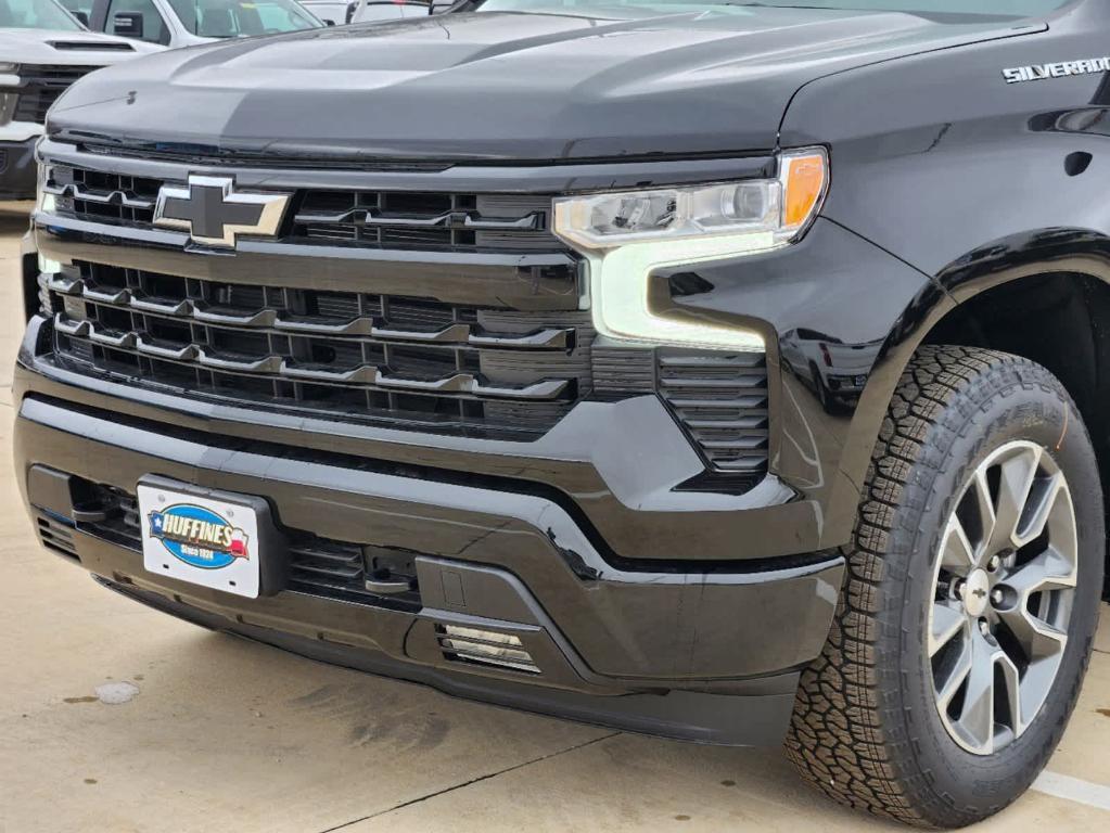 new 2025 Chevrolet Silverado 1500 car, priced at $52,625