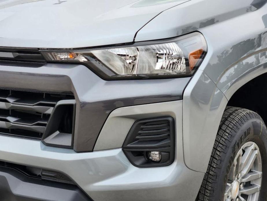 new 2024 Chevrolet Colorado car, priced at $35,640