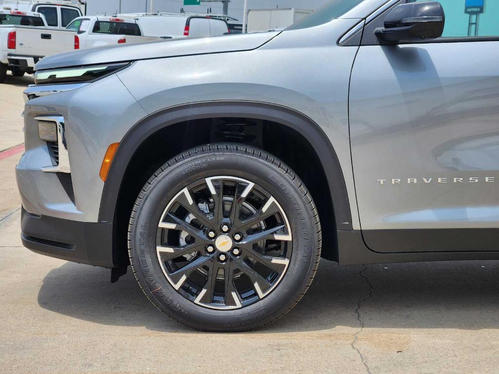 new 2025 Chevrolet Traverse car, priced at $44,344