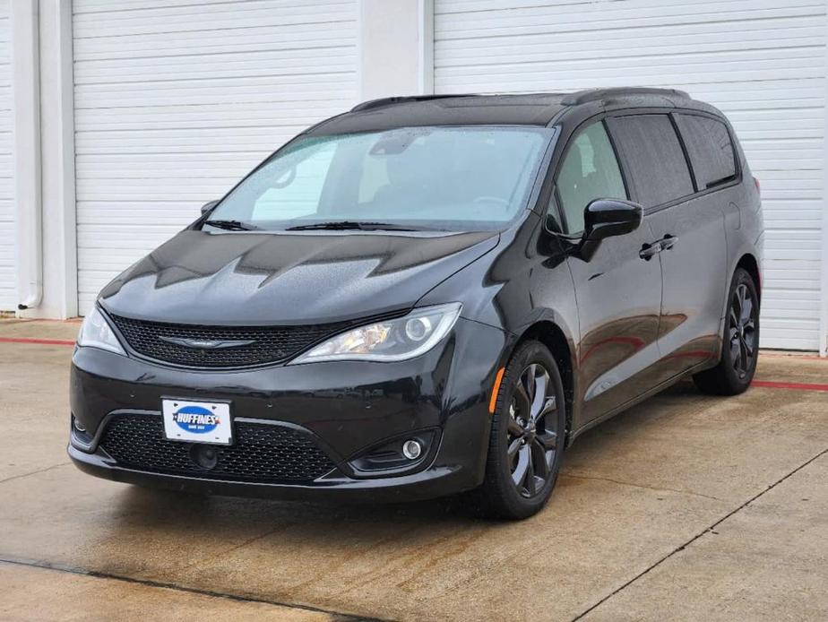 used 2020 Chrysler Pacifica car, priced at $27,777