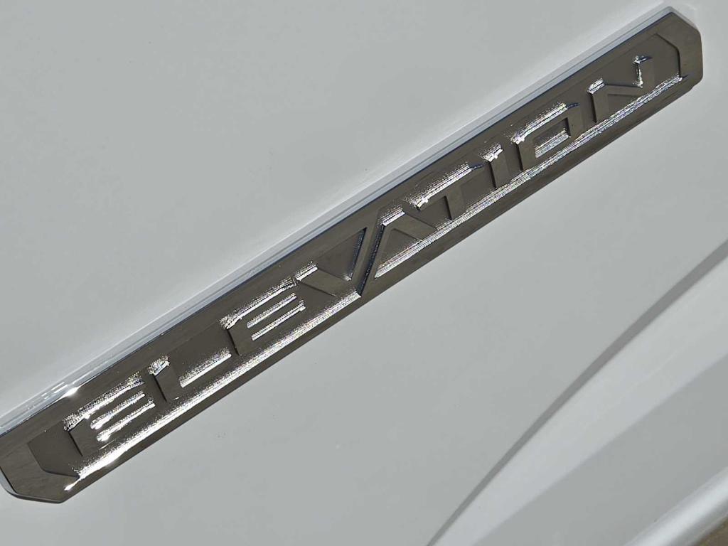 used 2022 GMC Canyon car, priced at $33,877