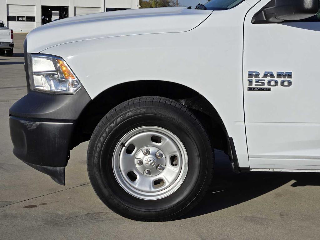 used 2022 Ram 1500 Classic car, priced at $23,777