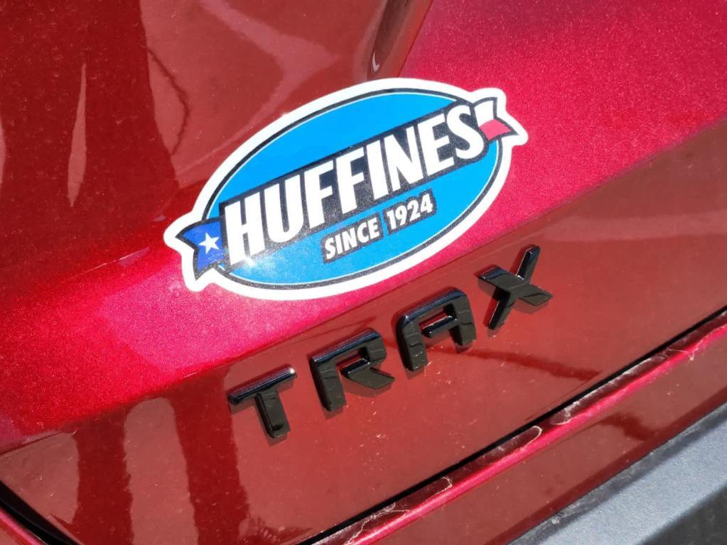 new 2025 Chevrolet Trax car, priced at $23,790