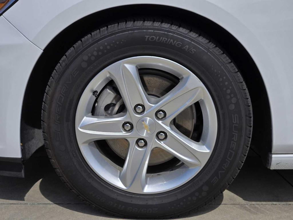 used 2023 Chevrolet Malibu car, priced at $20,977