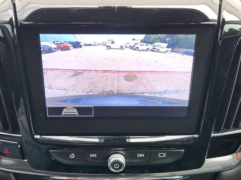 used 2021 Chevrolet Traverse car, priced at $25,977