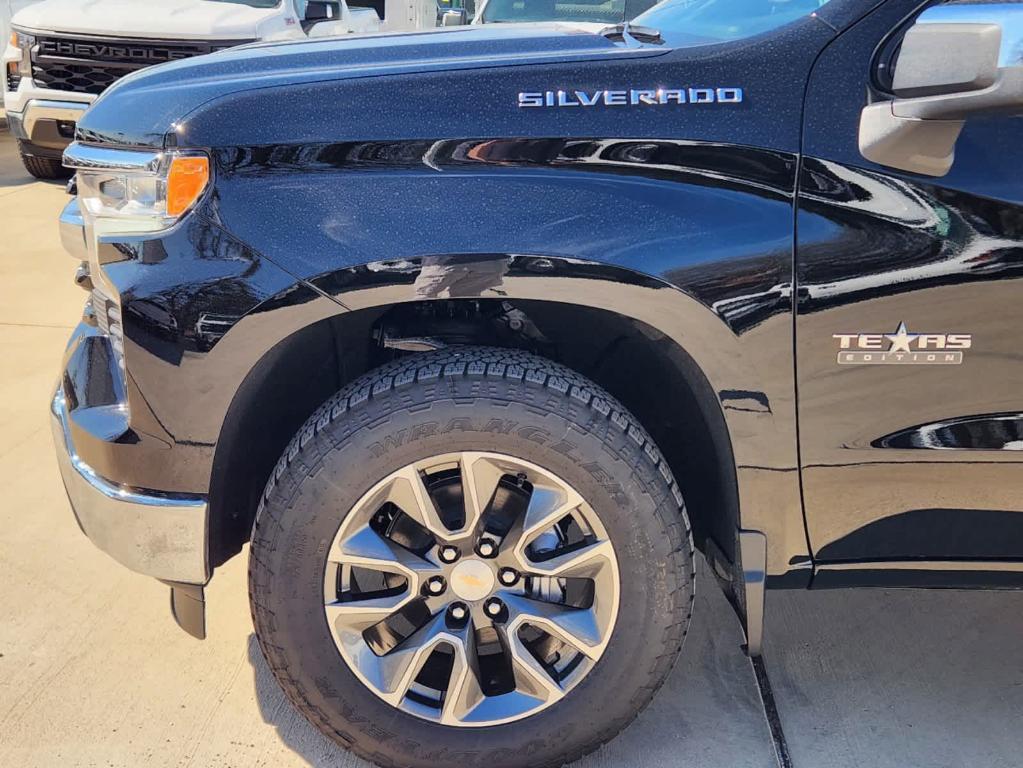 new 2025 Chevrolet Silverado 1500 car, priced at $52,869