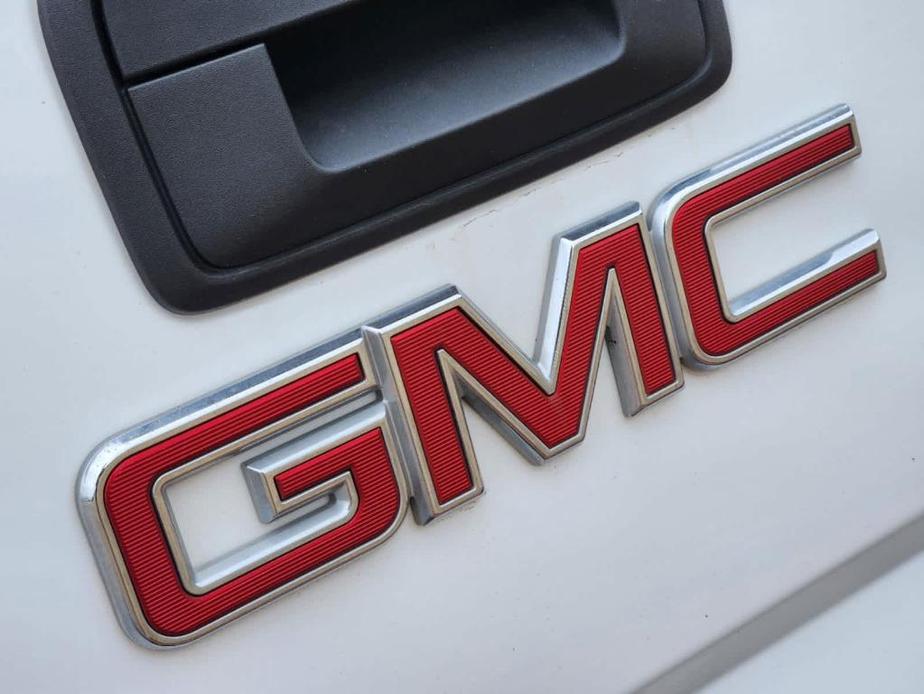 used 2017 GMC Sierra 1500 car, priced at $23,577