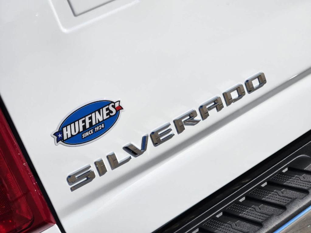 new 2025 Chevrolet Silverado 3500 car, priced at $74,130