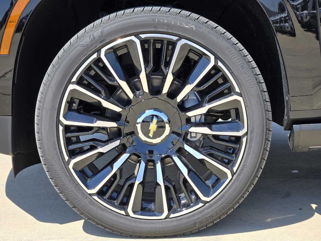 new 2026 Chevrolet Suburban car, priced at $96,995