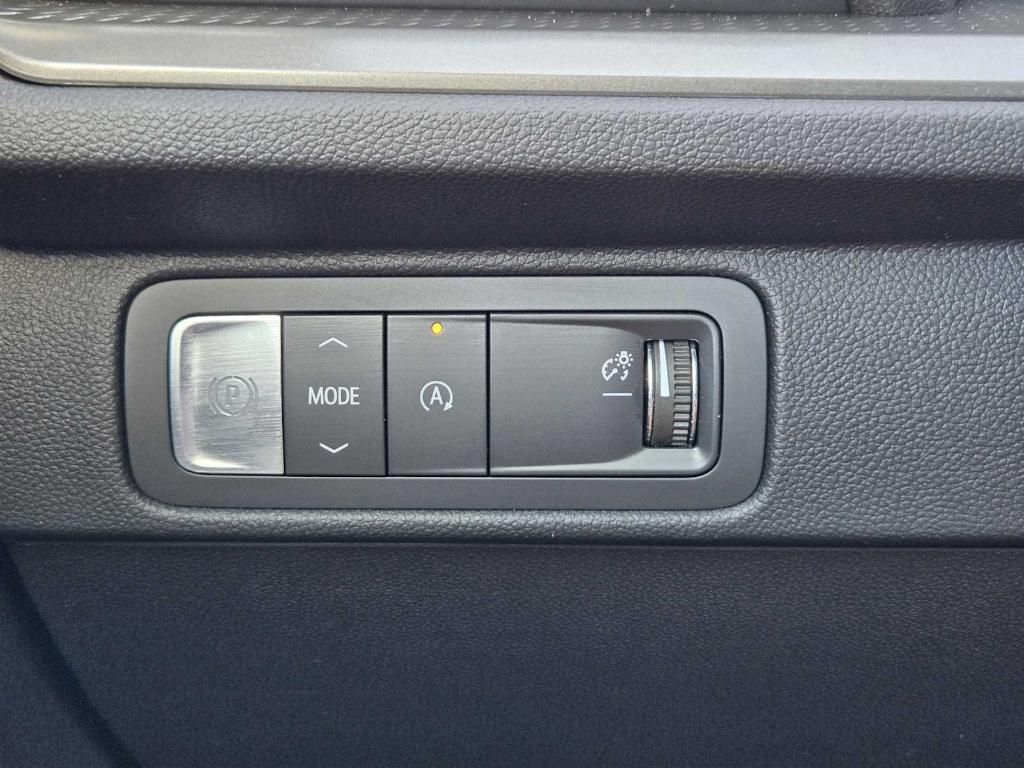 new 2026 Chevrolet Traverse car, priced at $44,995