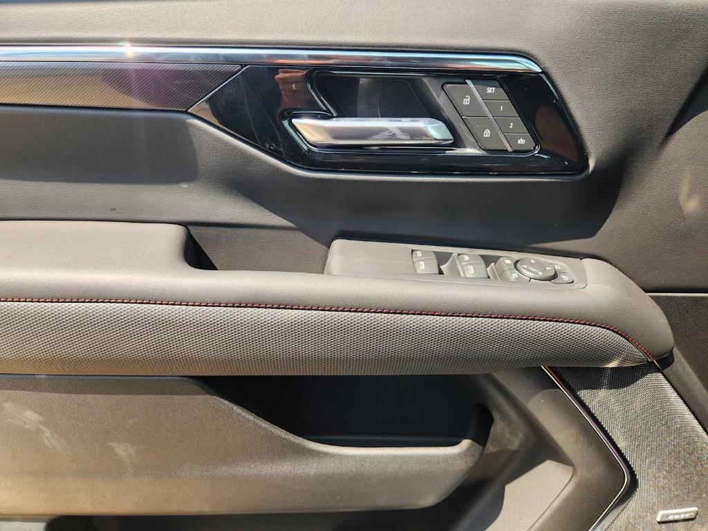 new 2025 Chevrolet Tahoe car, priced at $72,929