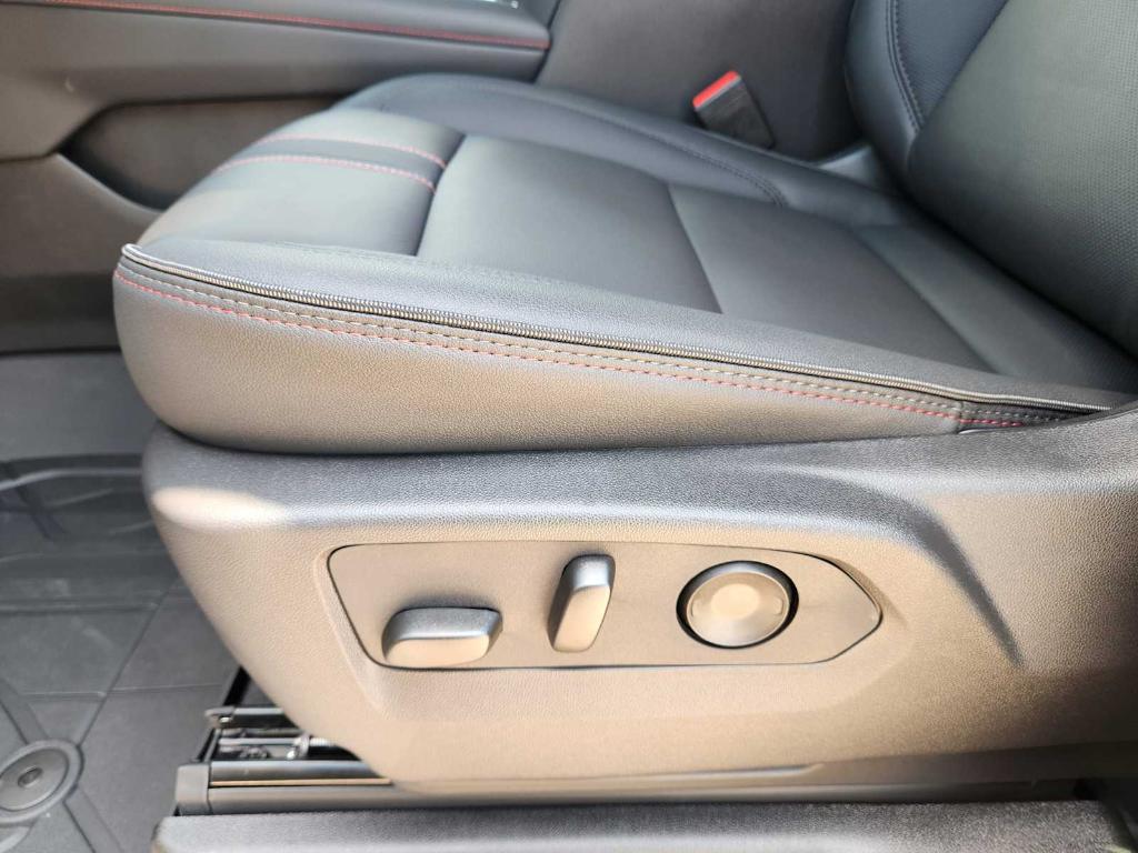 new 2025 Chevrolet Tahoe car, priced at $72,929