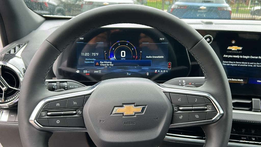 new 2026 Chevrolet Equinox car, priced at $32,498