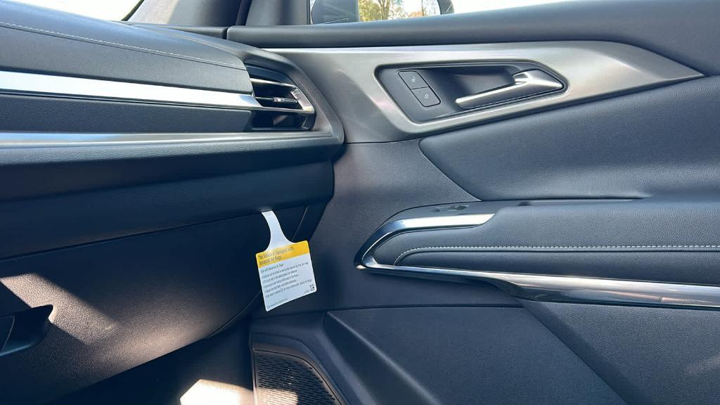 new 2026 Chevrolet Traverse car, priced at $45,398