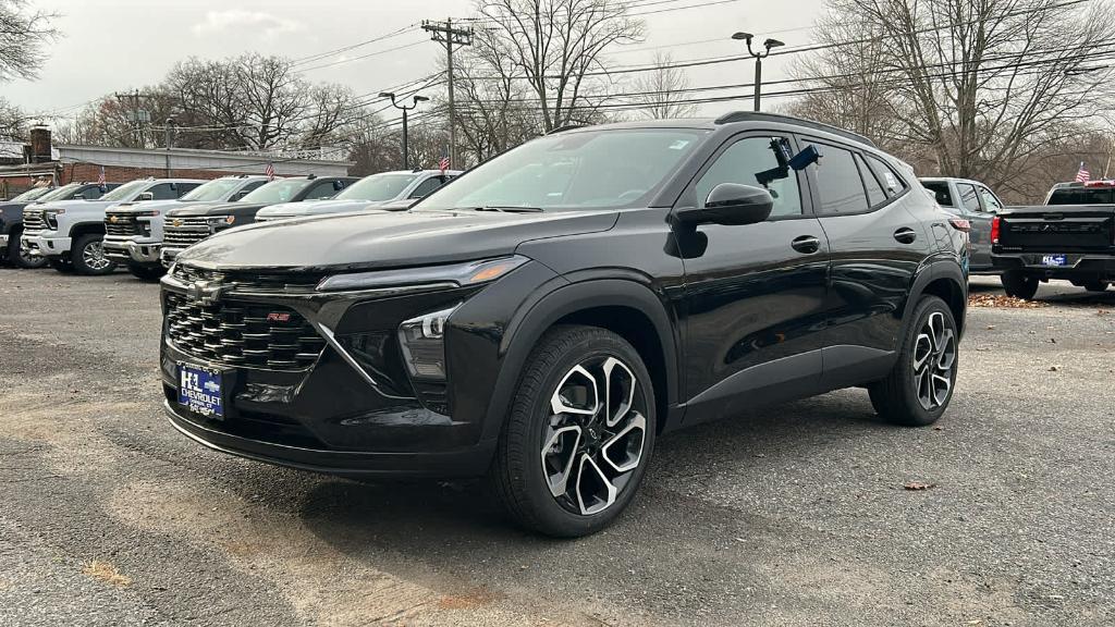 new 2025 Chevrolet Trax car, priced at $26,998