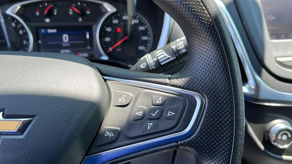used 2022 Chevrolet Equinox car, priced at $23,990