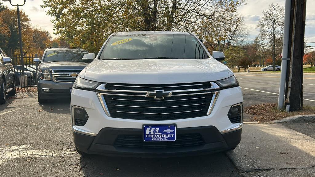 used 2023 Chevrolet Traverse car, priced at $33,990