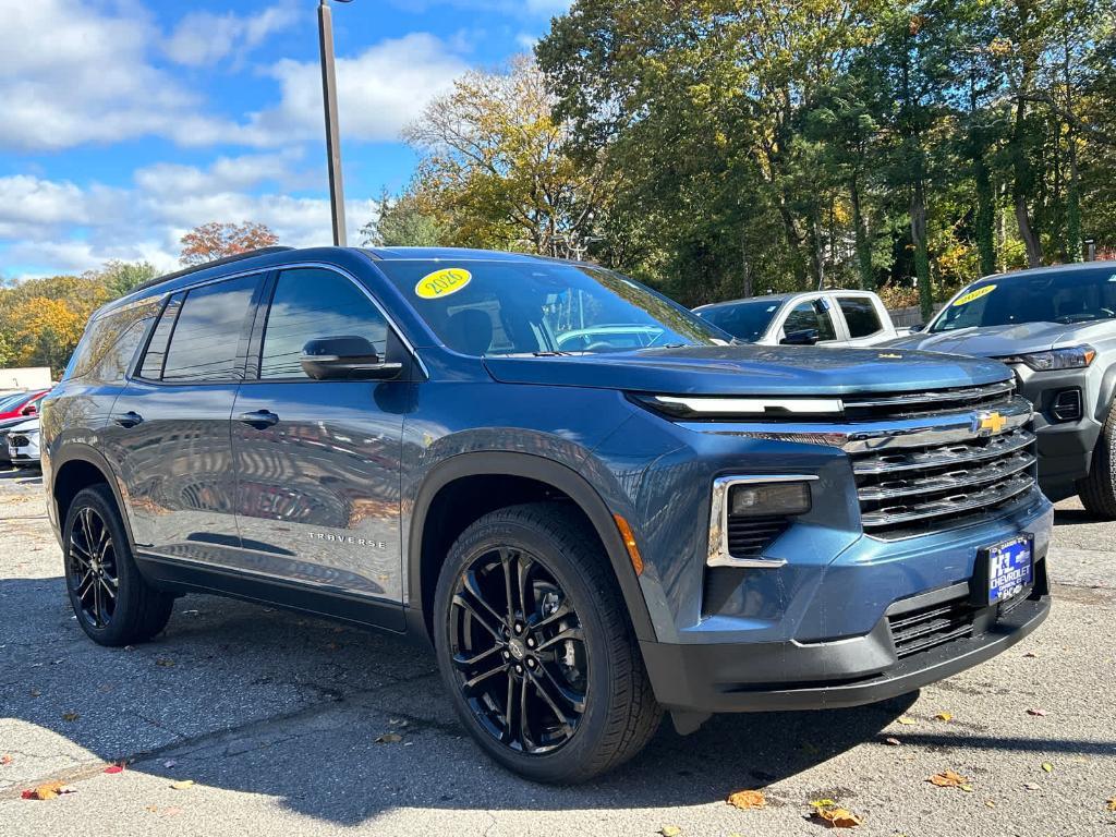 new 2026 Chevrolet Traverse car, priced at $49,288