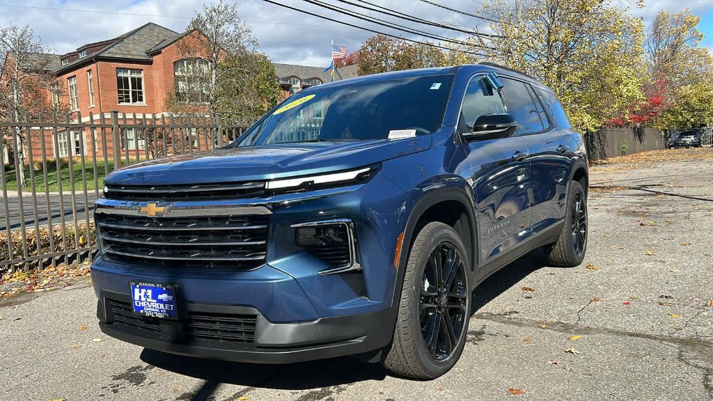 new 2026 Chevrolet Traverse car, priced at $49,288
