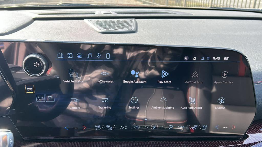 new 2026 Chevrolet Traverse car, priced at $60,988