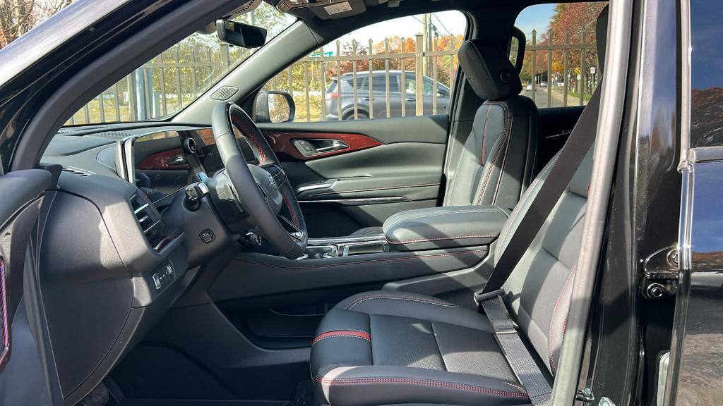 new 2026 Chevrolet Traverse car, priced at $60,988