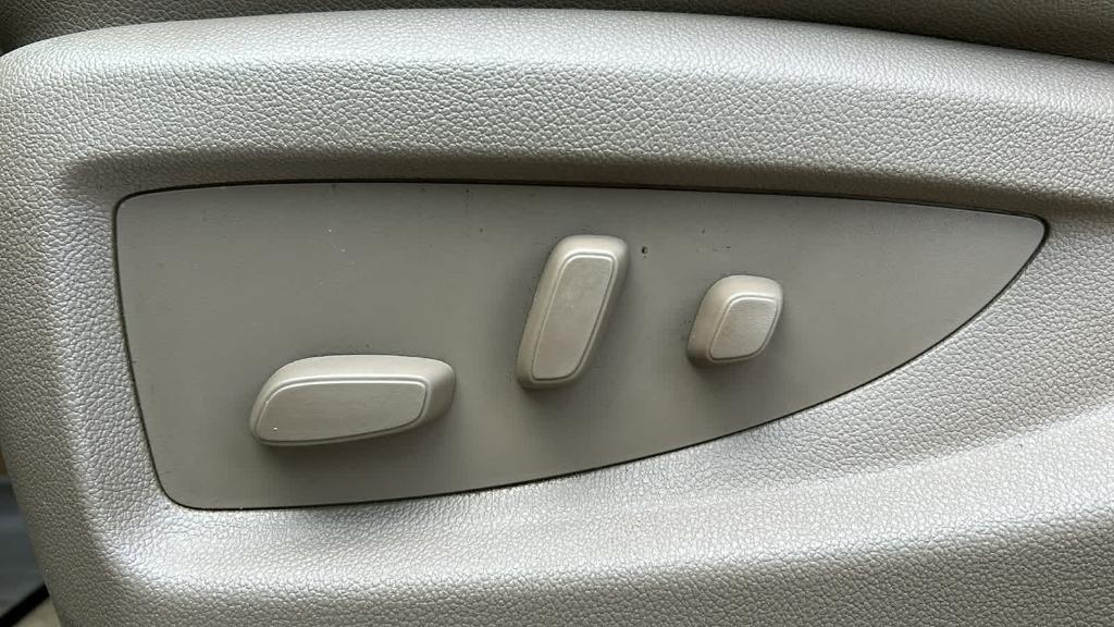 used 2018 Chevrolet Tahoe car, priced at $31,990