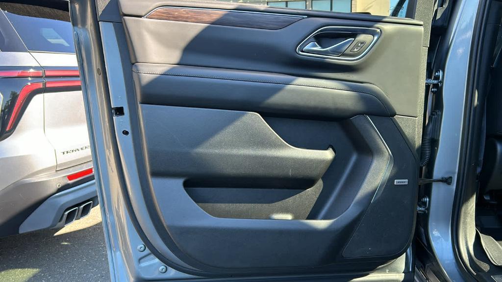 used 2023 Chevrolet Suburban car, priced at $58,990