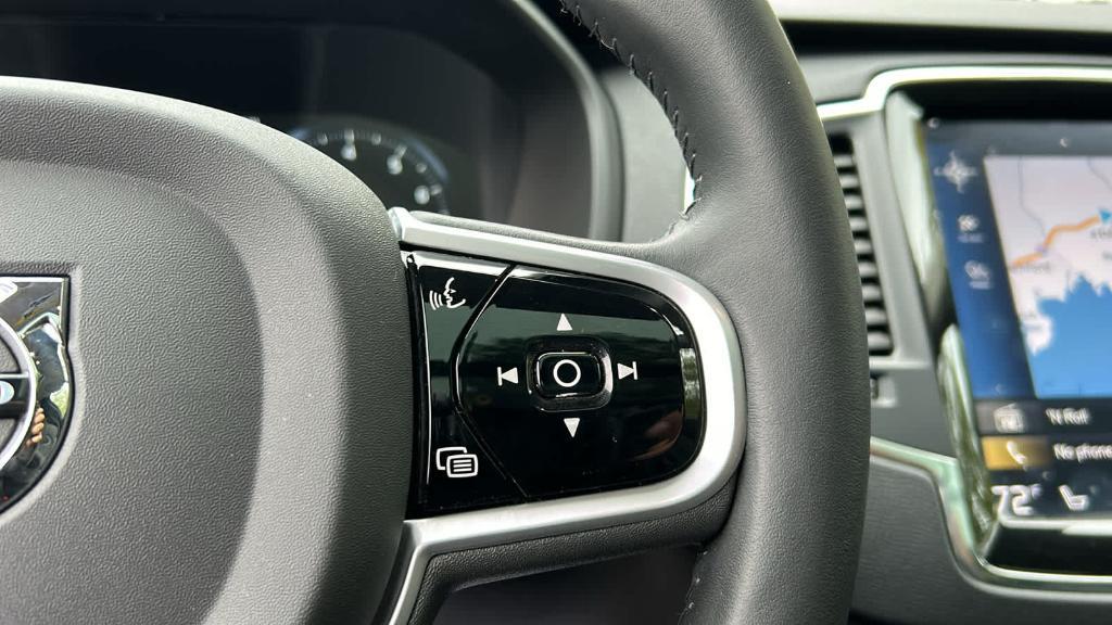 used 2020 Volvo XC90 car, priced at $30,990