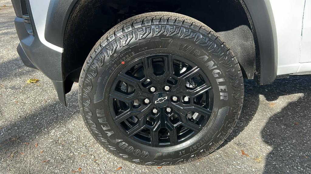 new 2026 Chevrolet Colorado car, priced at $47,198