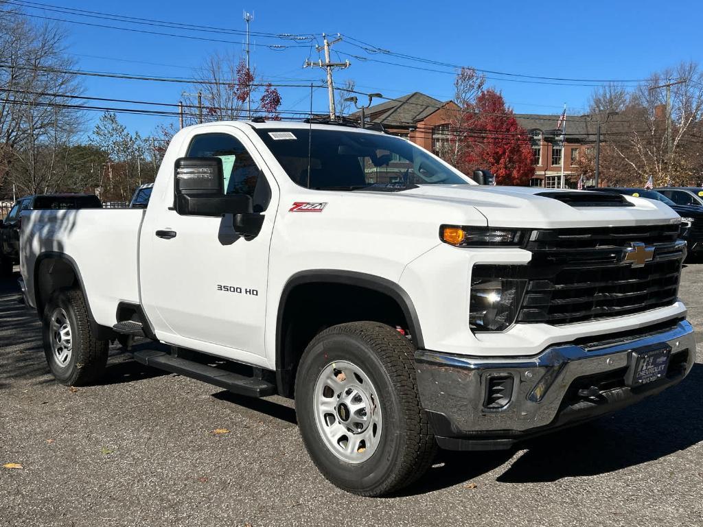 new 2025 Chevrolet Silverado 3500 car, priced at $52,998