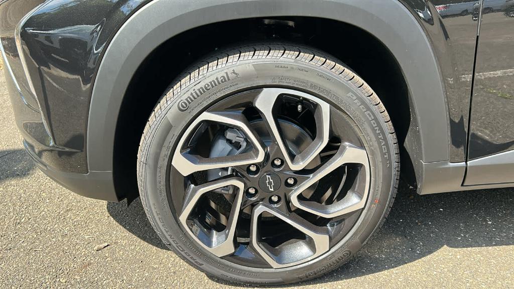 new 2026 Chevrolet Trax car, priced at $28,188