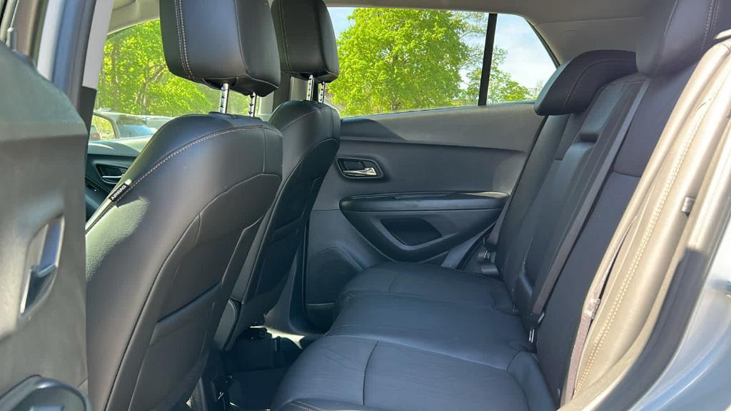 used 2022 Chevrolet Trax car, priced at $19,990