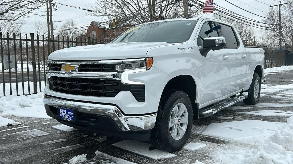 new 2025 Chevrolet Silverado 1500 car, priced at $61,998