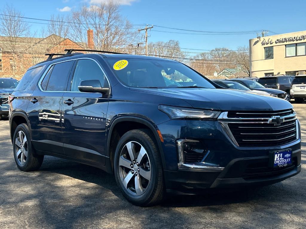 used 2022 Chevrolet Traverse car, priced at $35,990