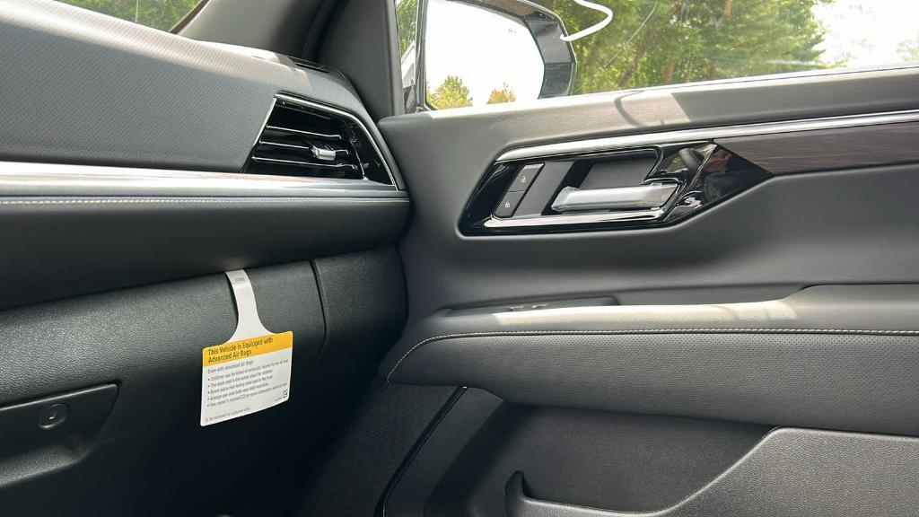 new 2025 Chevrolet Suburban car, priced at $83,885