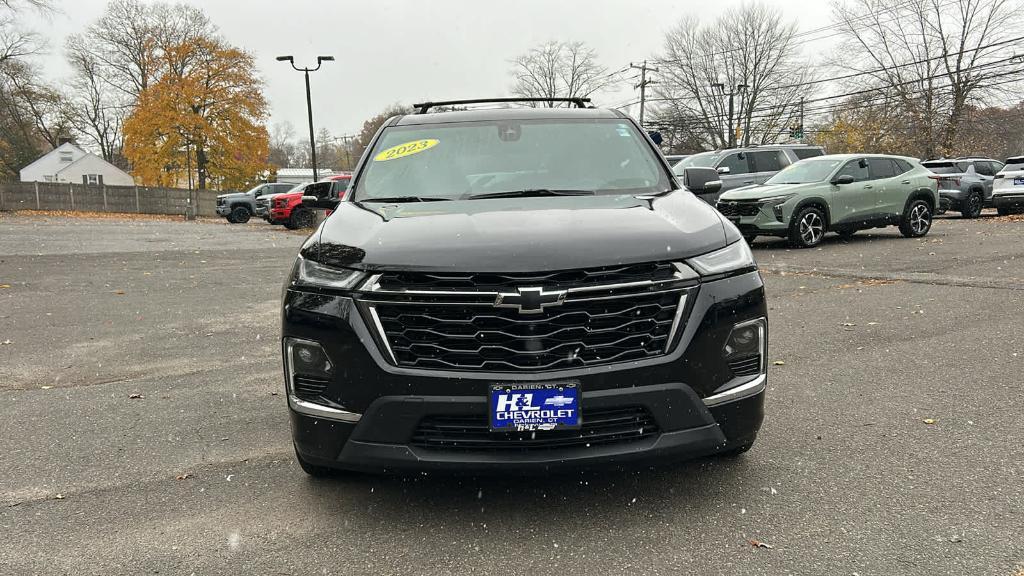 used 2023 Chevrolet Traverse car, priced at $38,990