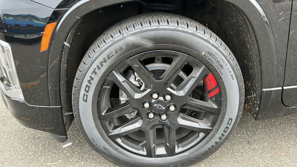 used 2023 Chevrolet Traverse car, priced at $38,990