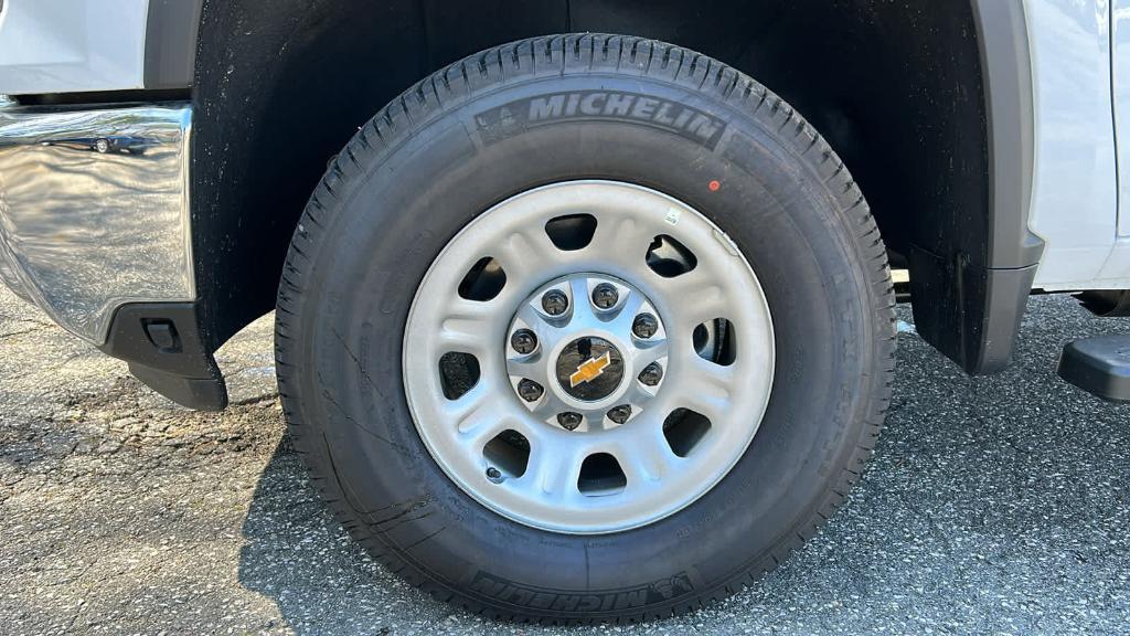 new 2025 Chevrolet Silverado 2500 car, priced at $63,998