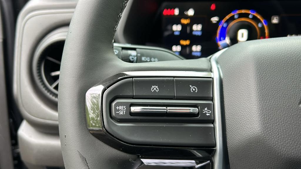 new 2025 Chevrolet Colorado car, priced at $48,298