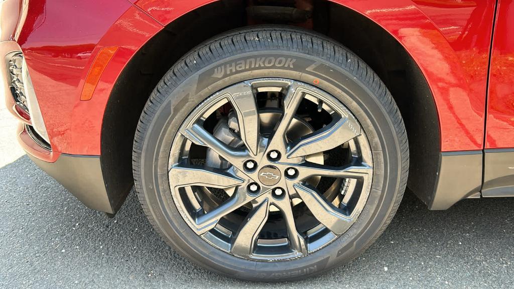 used 2022 Chevrolet Equinox car, priced at $27,990