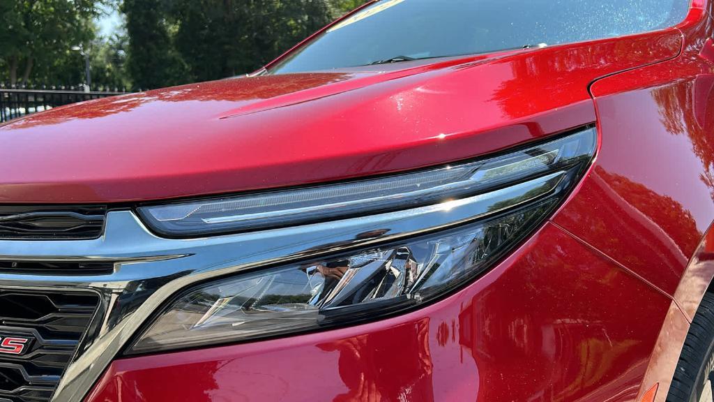 used 2022 Chevrolet Equinox car, priced at $27,990