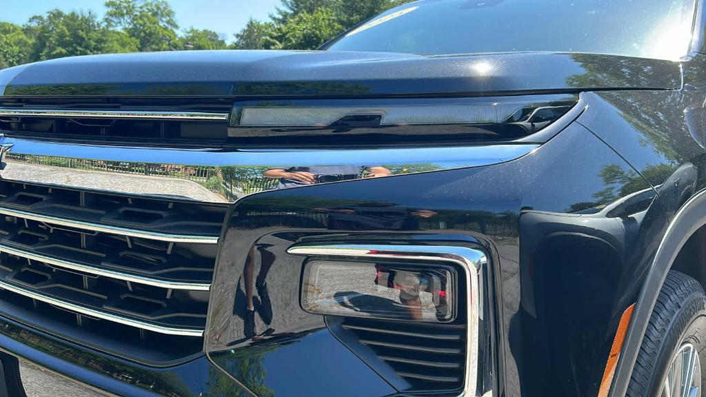 new 2025 Chevrolet Traverse car, priced at $45,898