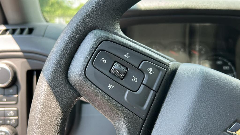 new 2025 Chevrolet Silverado 2500 car, priced at $60,988