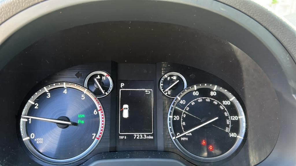 used 2022 Lexus GX 460 car, priced at $49,990