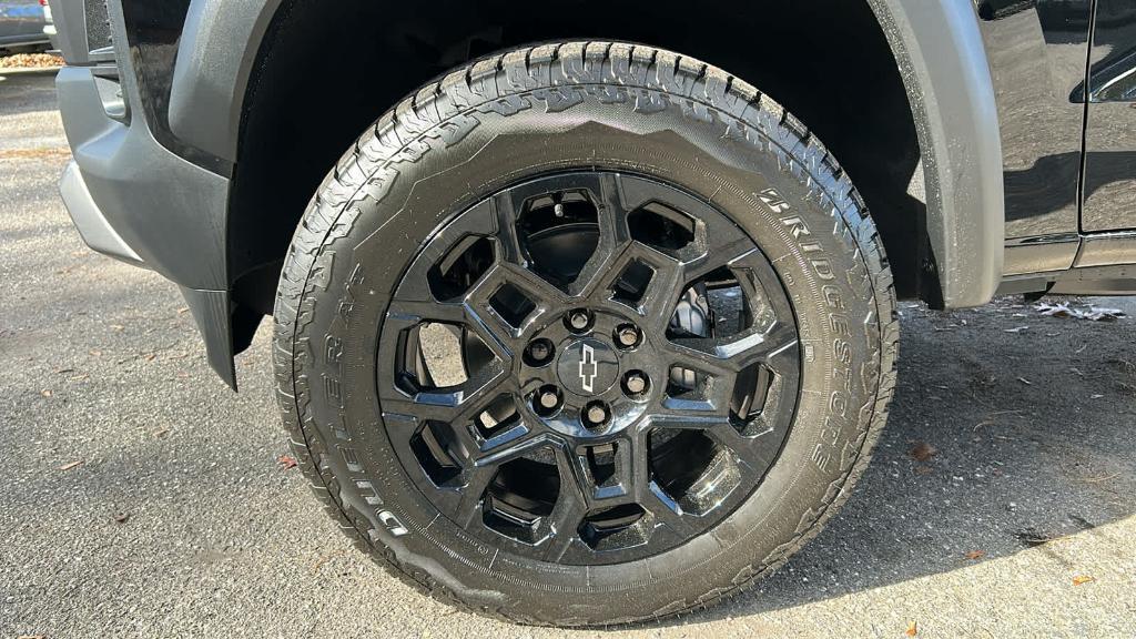 new 2026 Chevrolet Colorado car, priced at $48,588