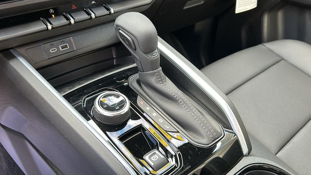 new 2026 Chevrolet Colorado car, priced at $48,588